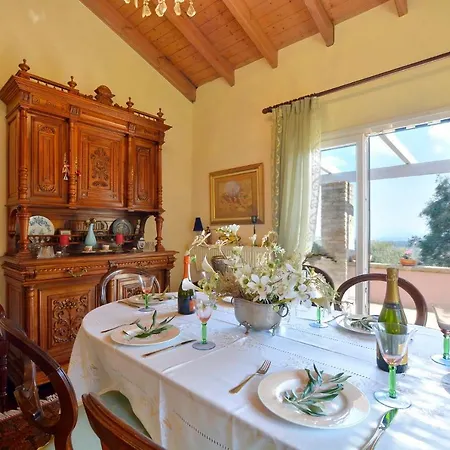 Holiday home Kardami -country House